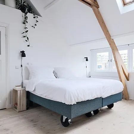 Studio Nr.7 *